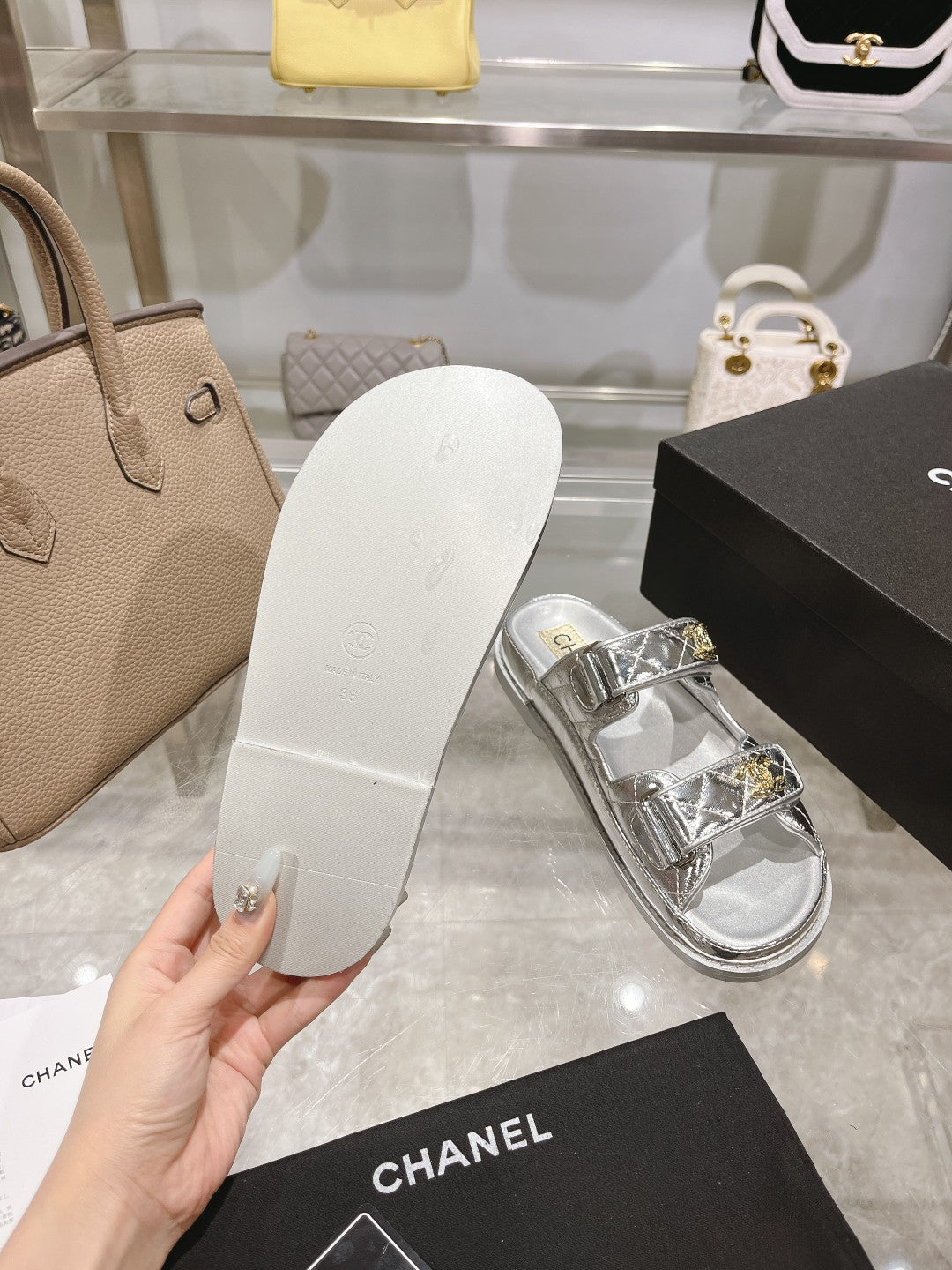 245RC9ZDE Stylish leather shoes