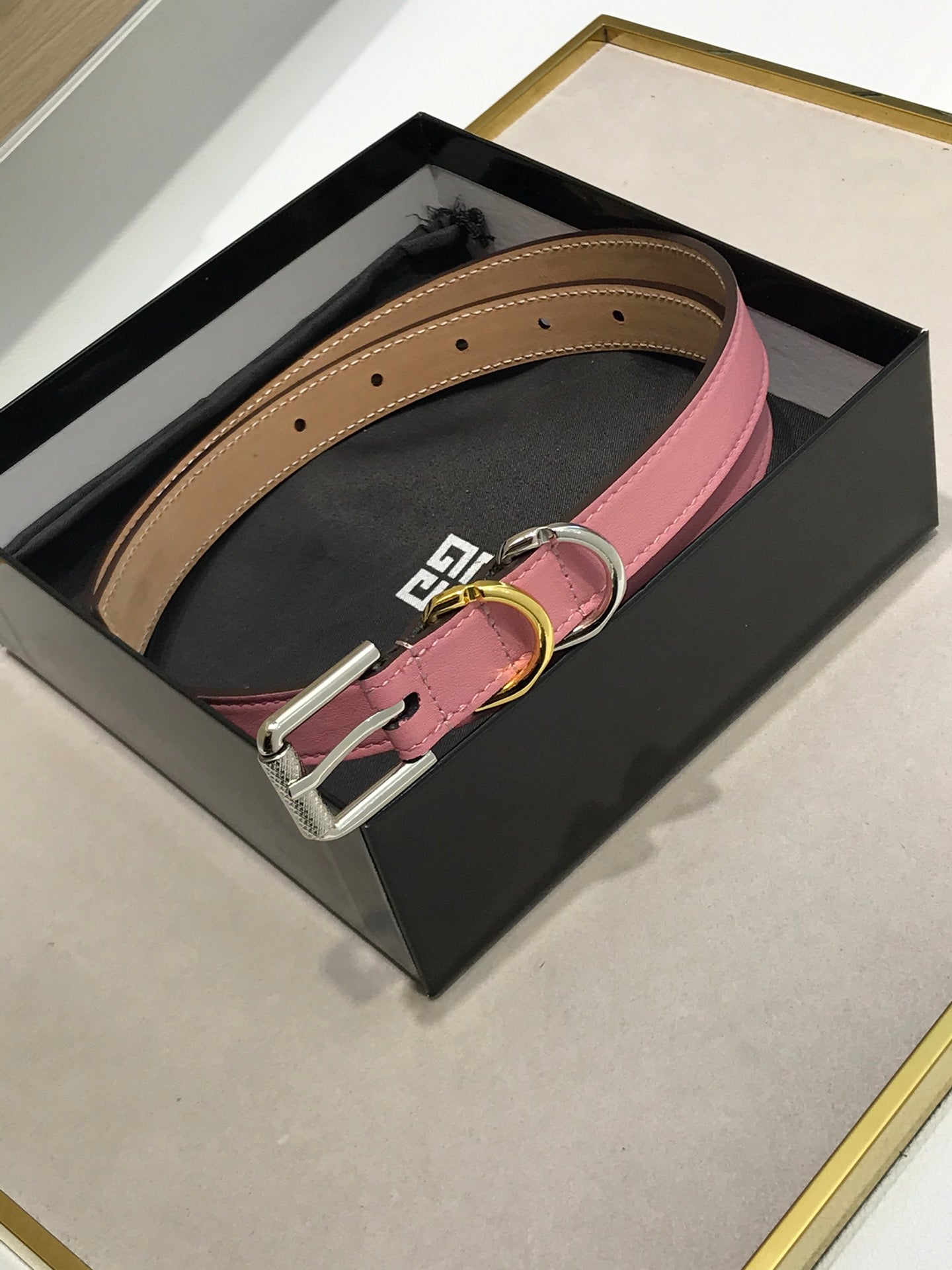 14GV95PDE Stylish High quality belt With full package