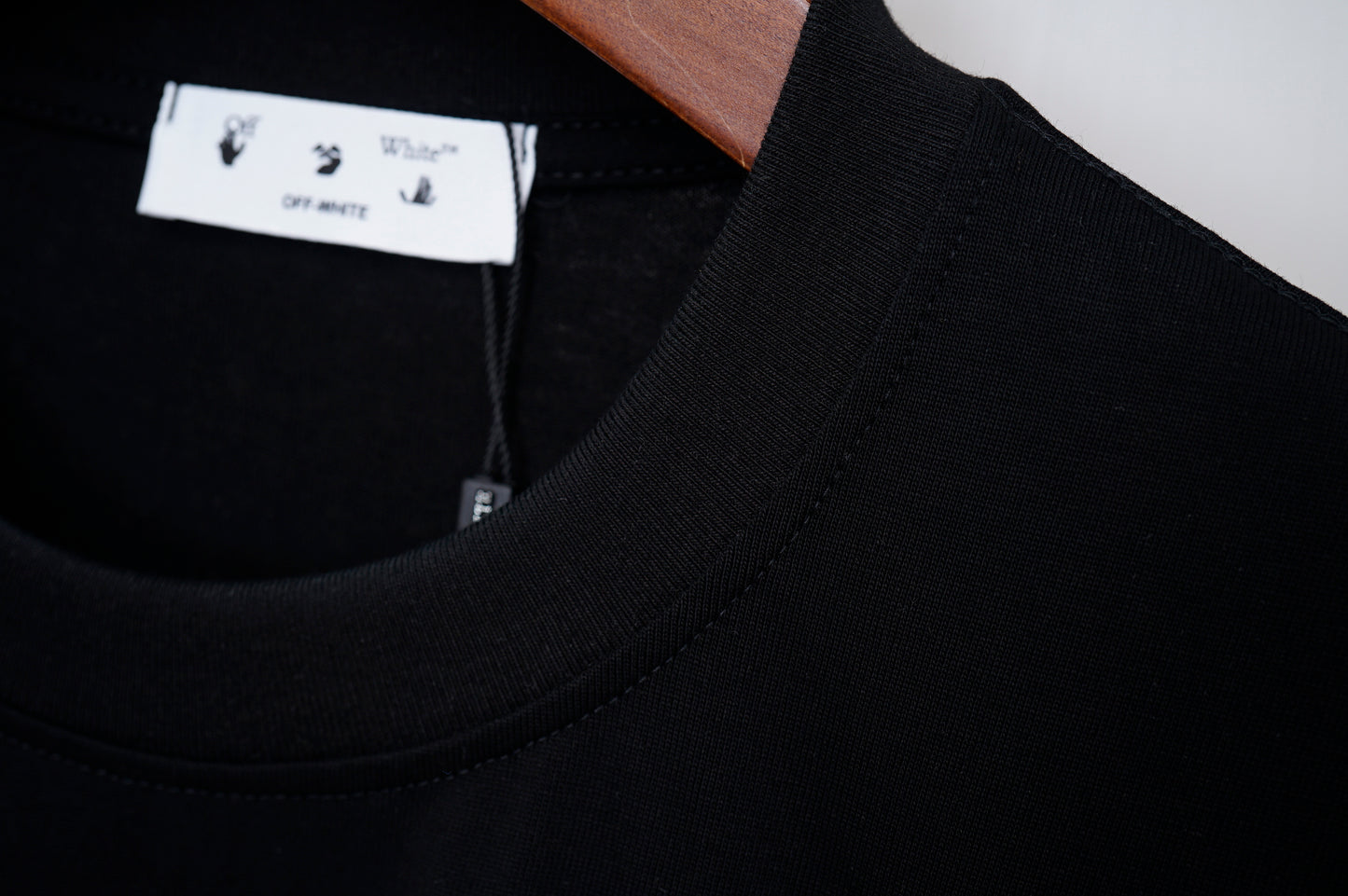 165NA20UDE Stylish T-shirt