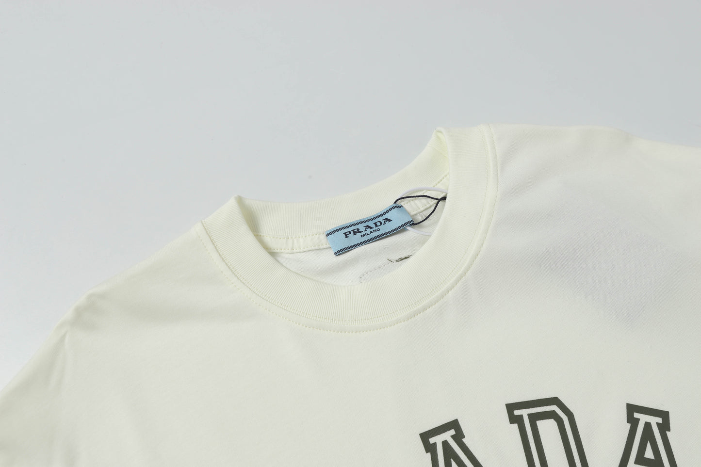 145RP158UDE Stylish T-shirt