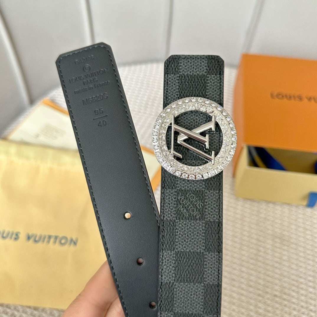 14E128PDE Stylish High quality belt With full package