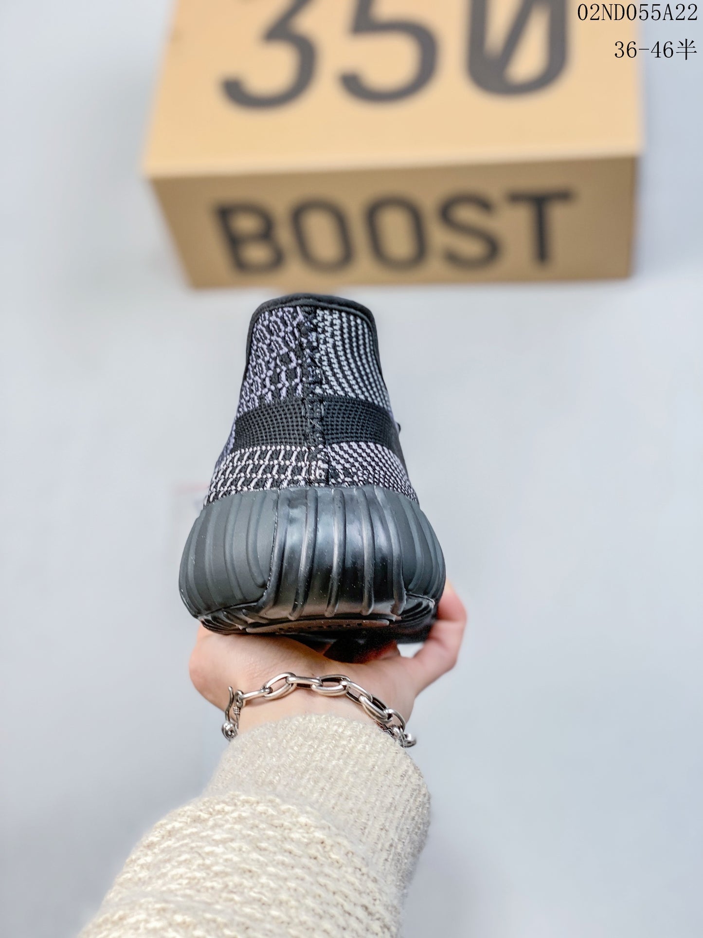4YA93ZDE Stylish Sneakers (No Box, August-October Big Sale)