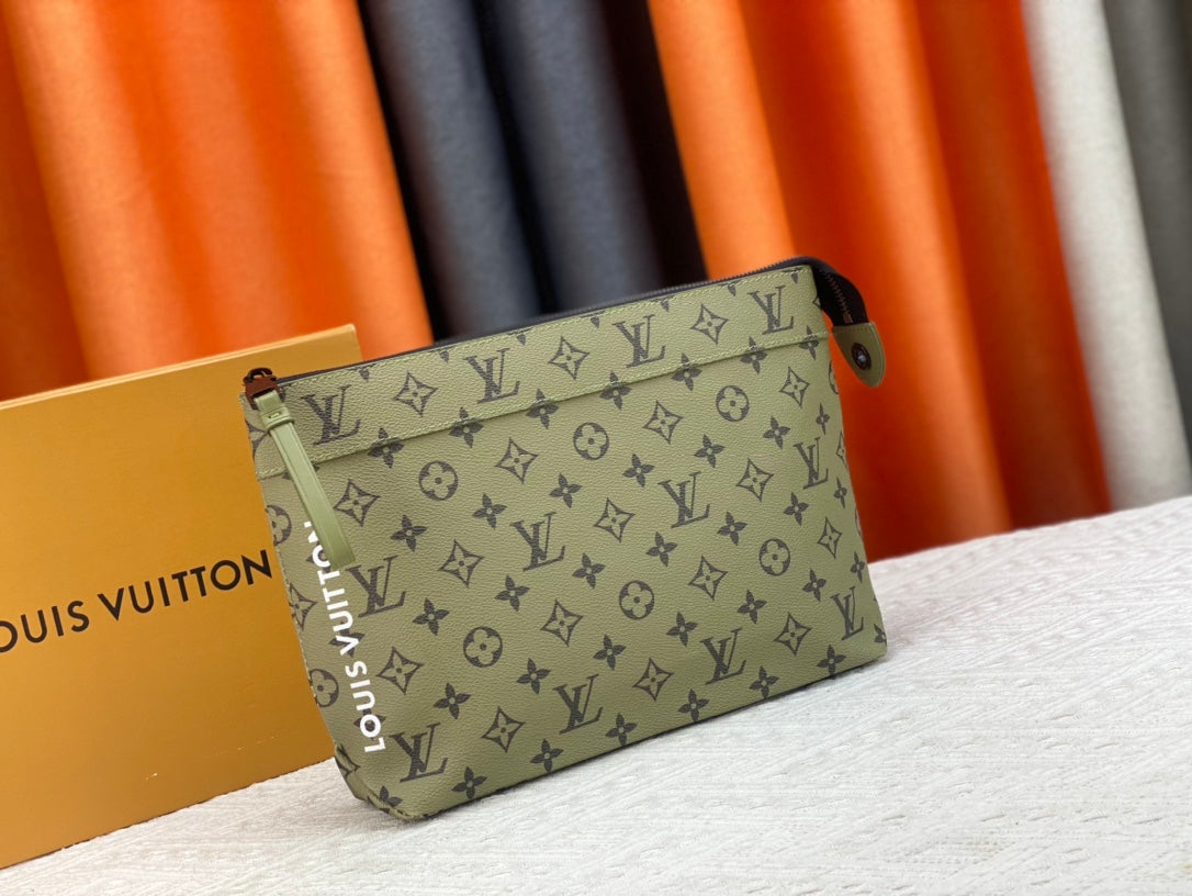 1XE400BDE Stylish leather bag