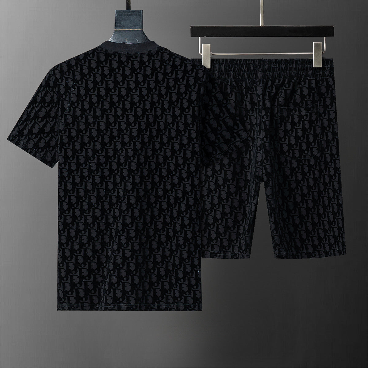 135RD116UDE Stylish shirt and shorts set