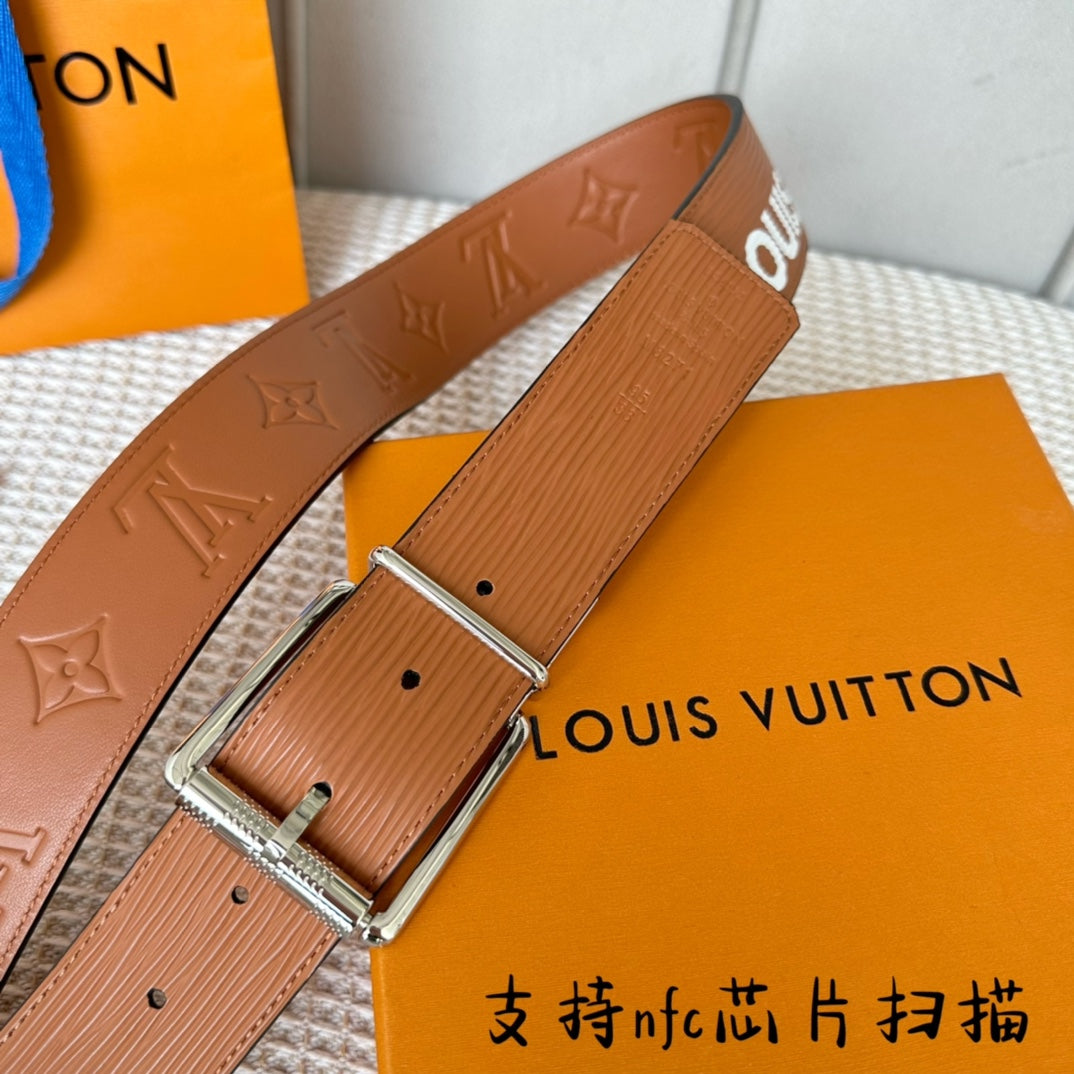 14E148PDE Stylish High quality belt With full package