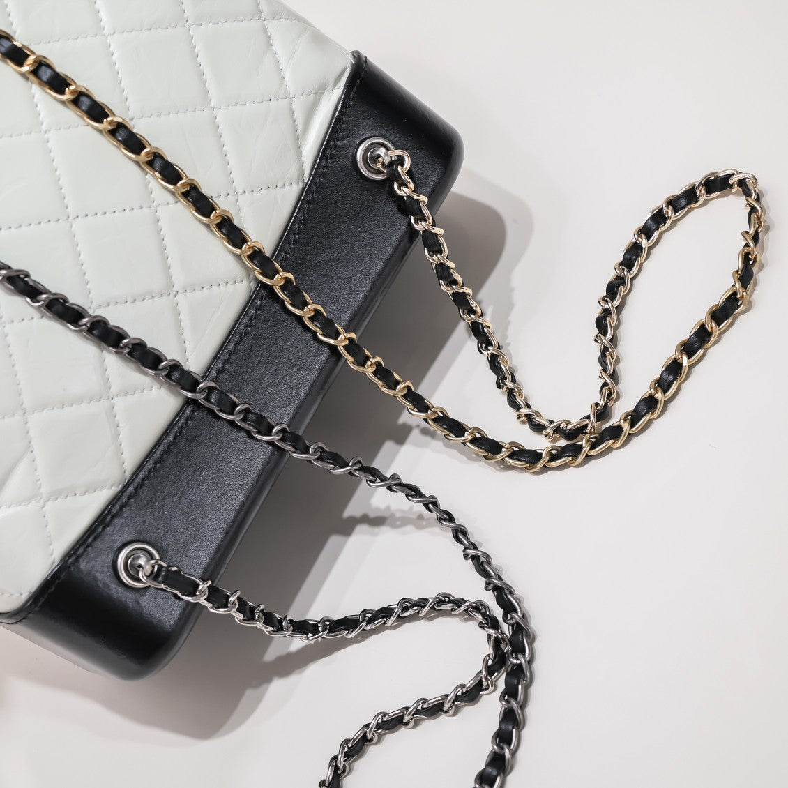 1XC262BDE Stylish leather bag