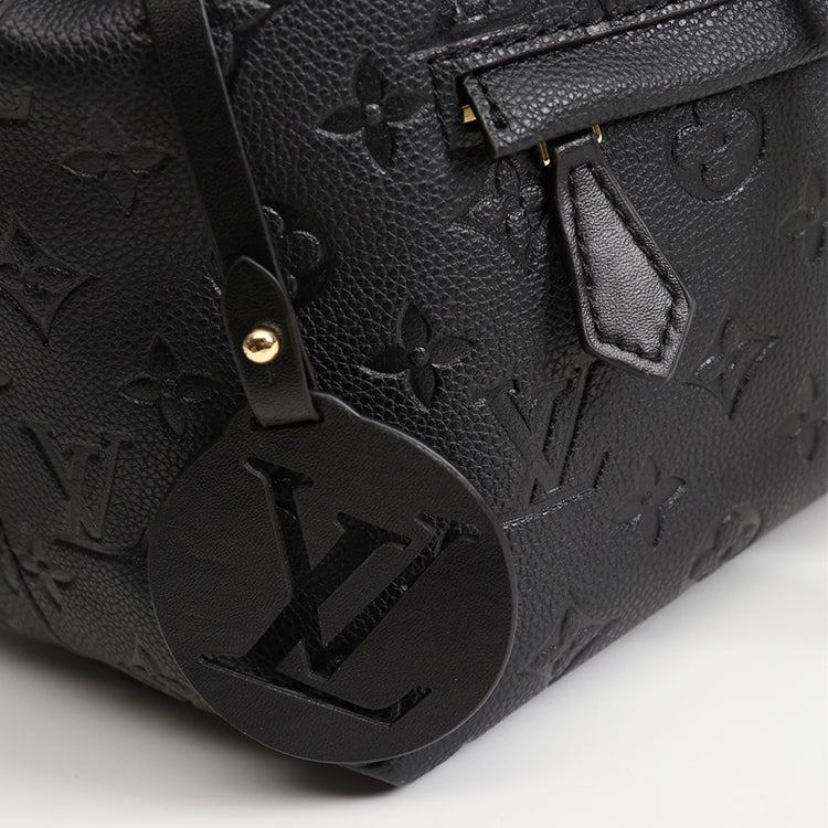 1E065BDE Stylish leather bag