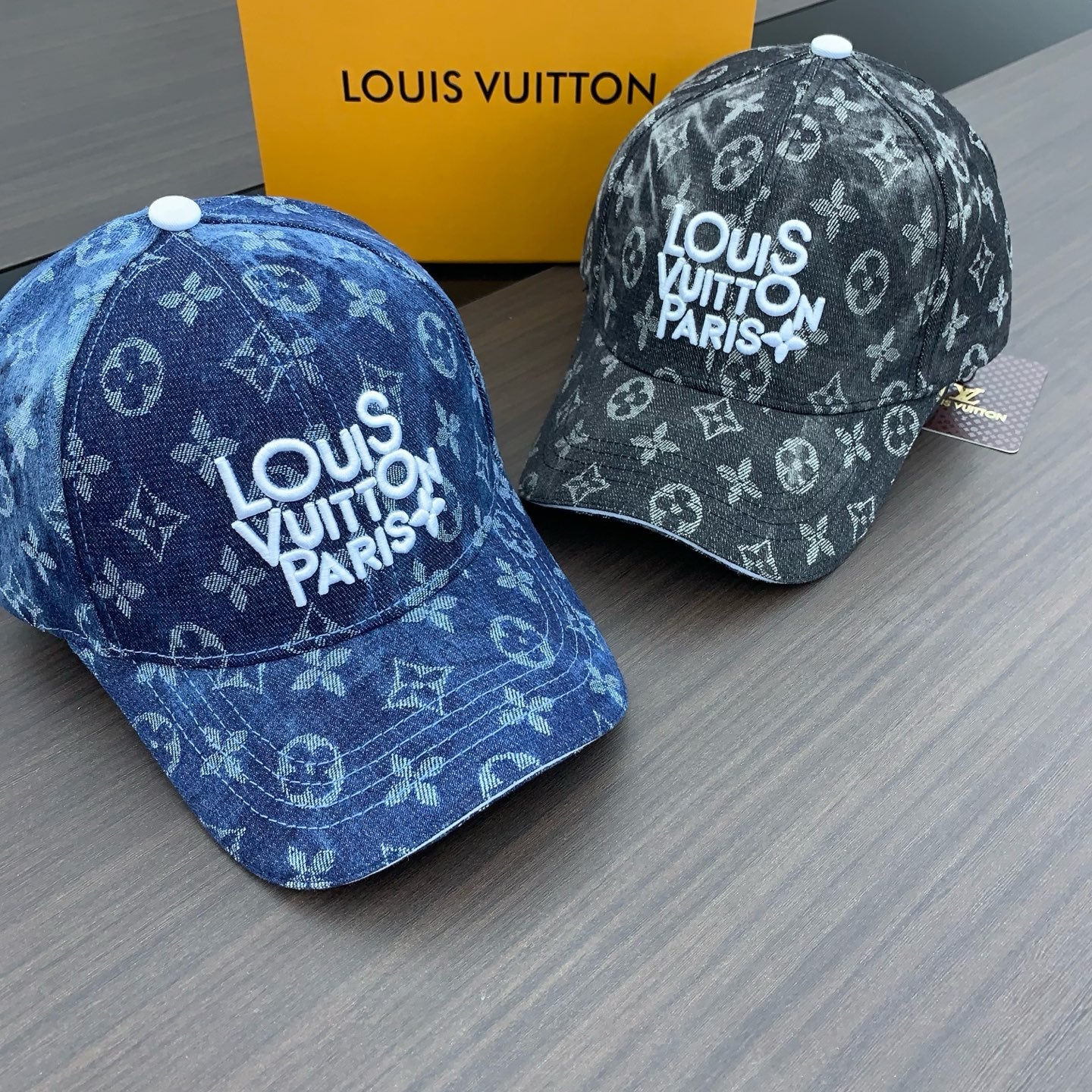 125ZE516MDE Stylish hats