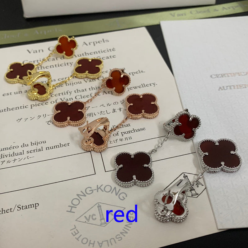 1XVA188EDE Stylish Earrings