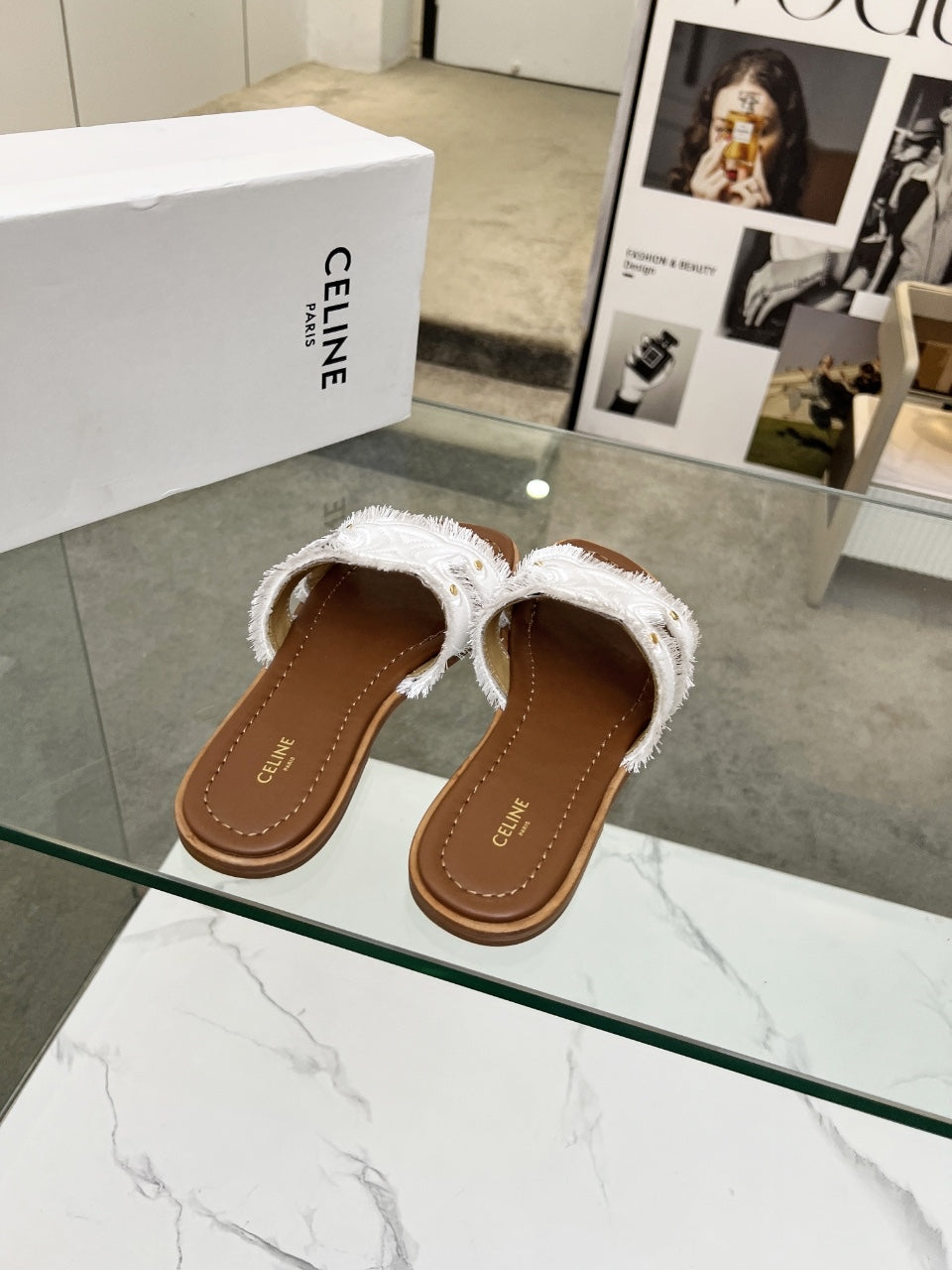 255QA25ZDE Stylish leather shoes
