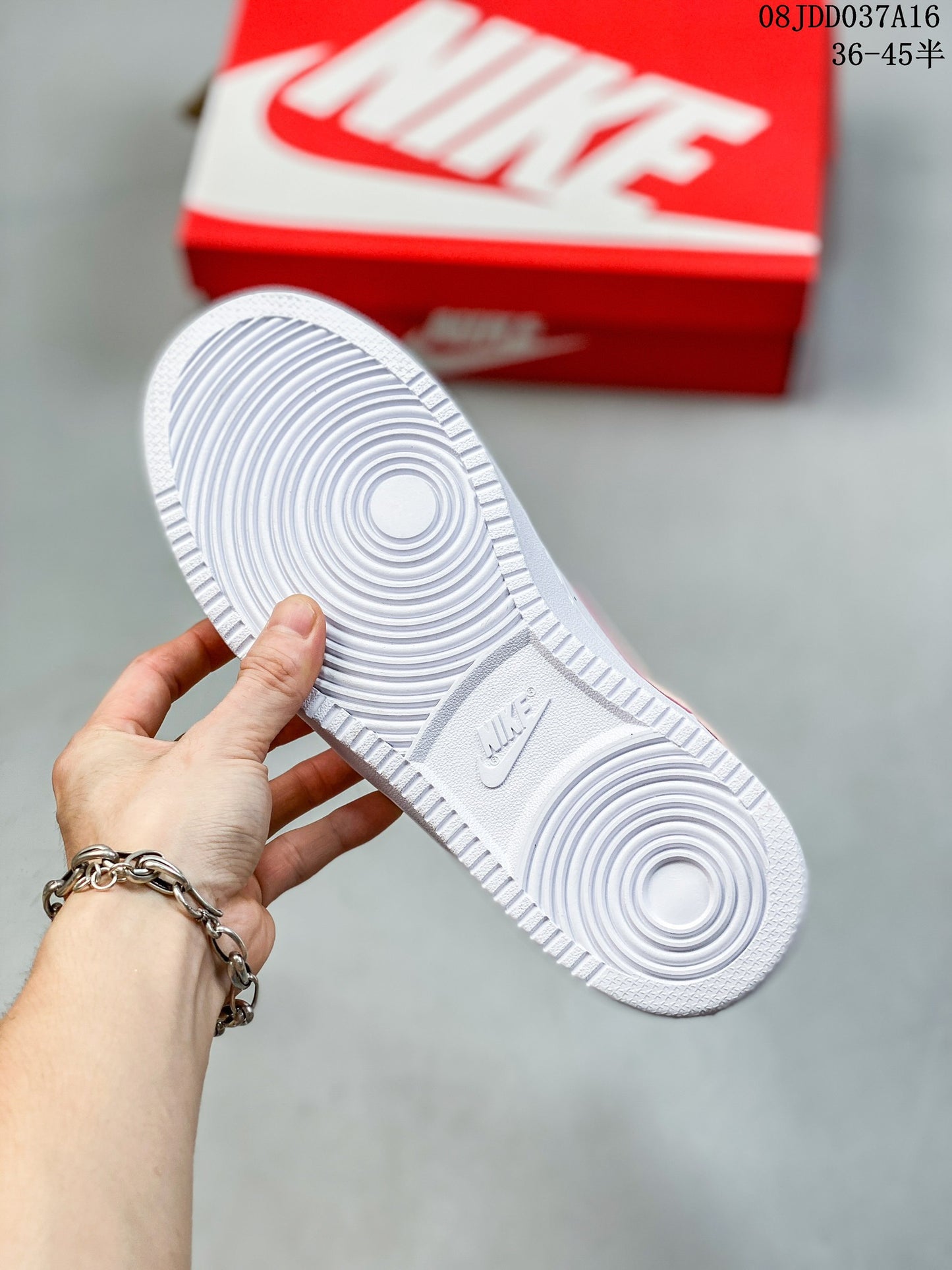 4YN56ZDE Stylish Sneakers (No Box, August-October Big Sale)