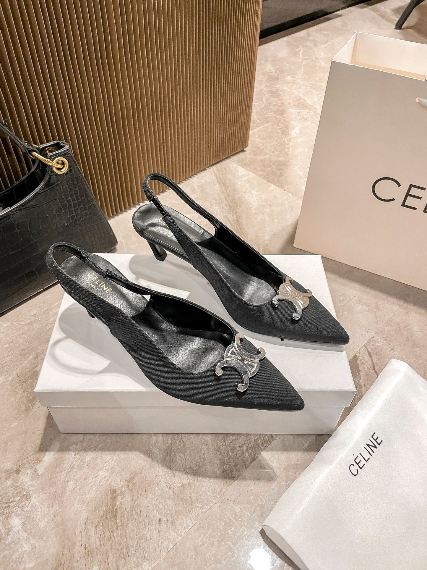 14CL87ZDE Stylish High heels Heel height 5cm