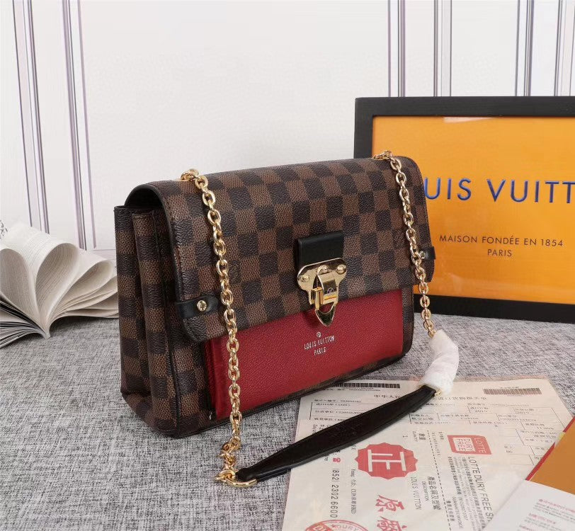 2XE52BDE Stylish leather bag