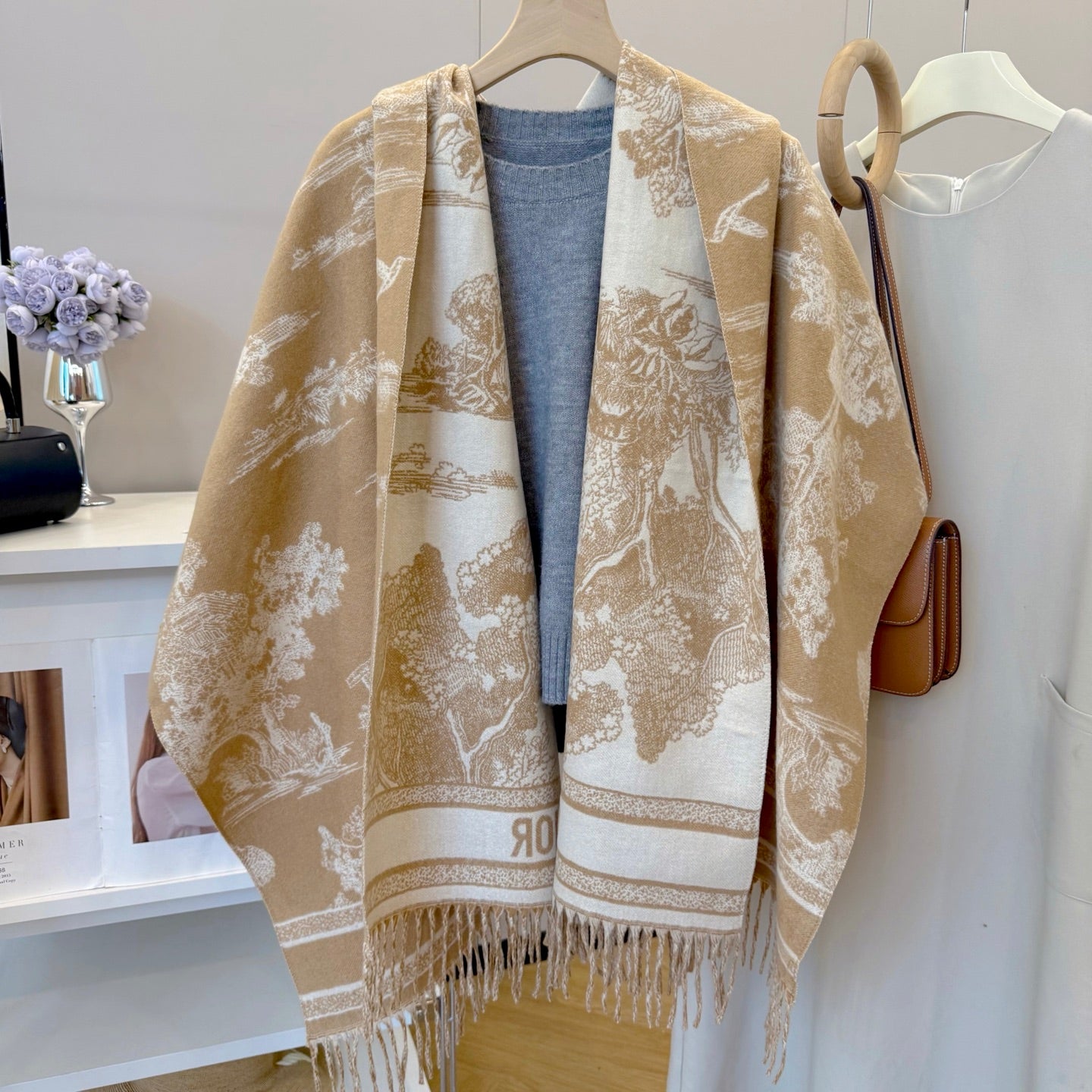 185ZD64WDE Stylish Winter Scarves