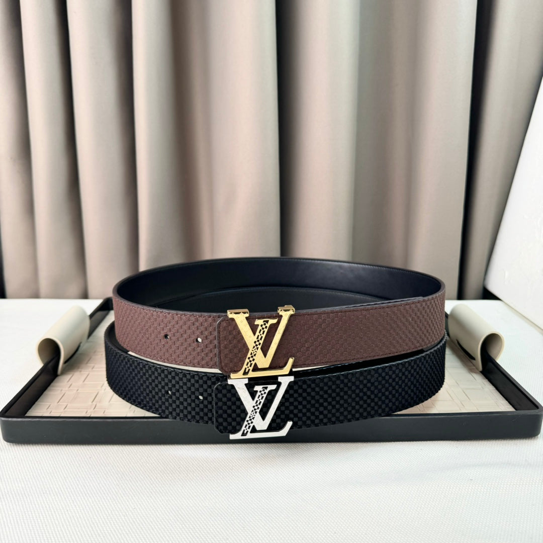 14E25PDE Stylish High quality belt With full package