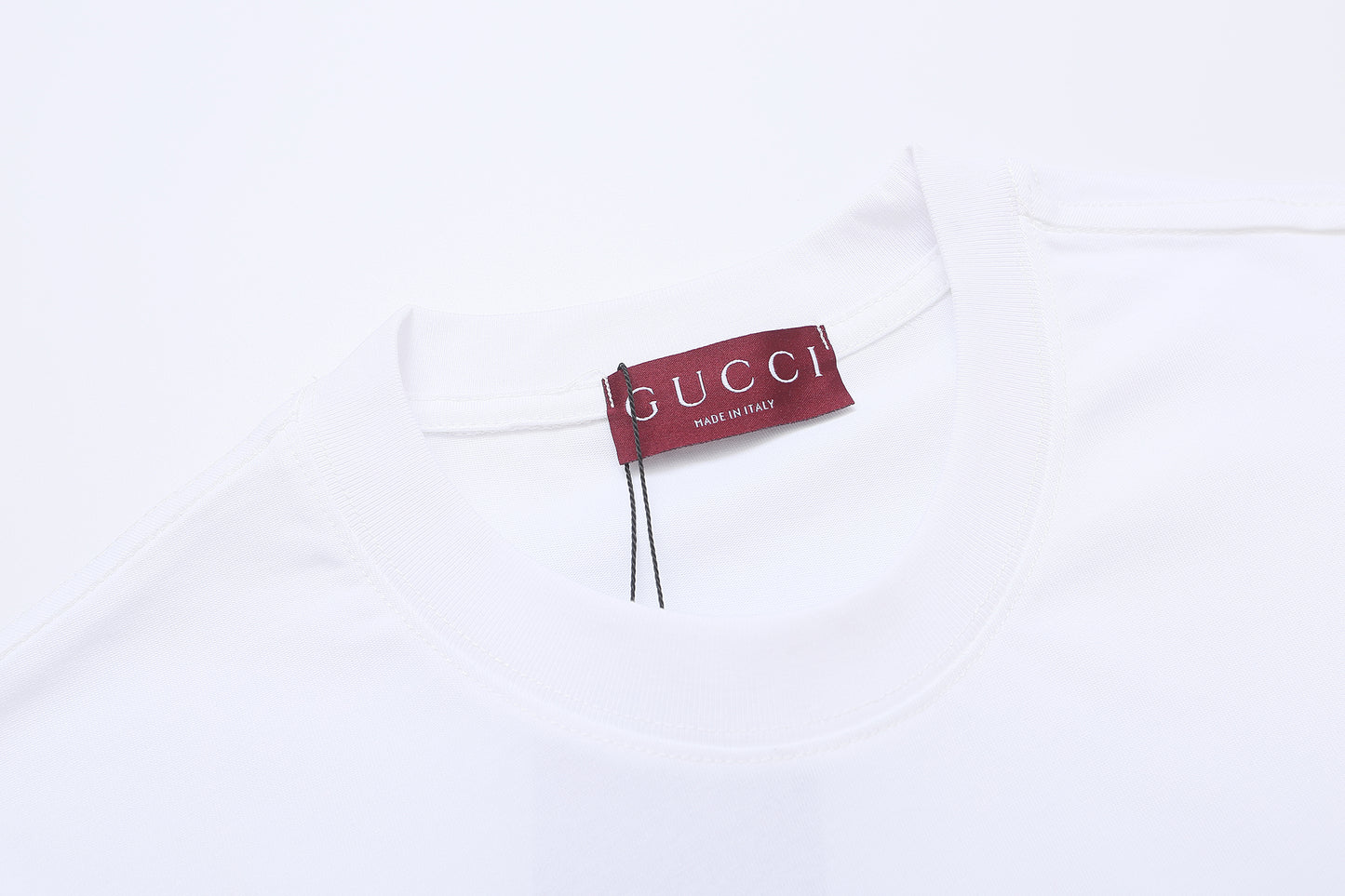 145RB190UDE Stylish T-shirt