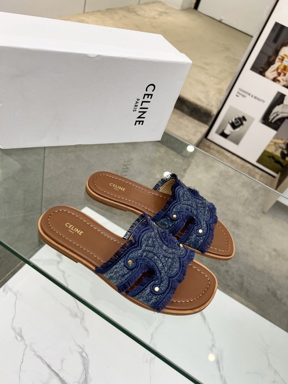 255QA25ZDE Stylish leather shoes