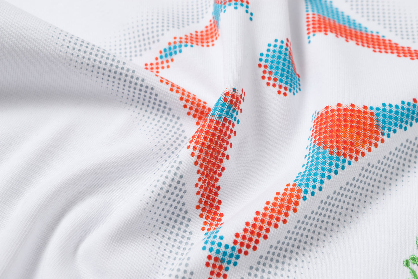 145RE147UDE Stylish T-shirt