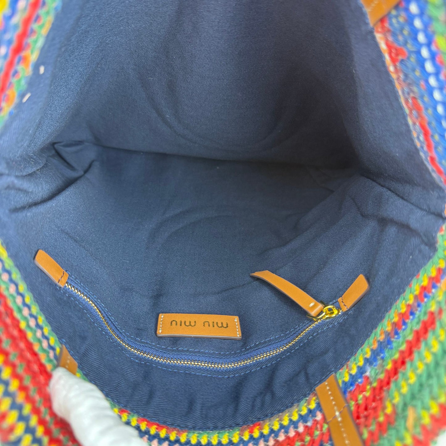 15RA57BDE Stylish bag