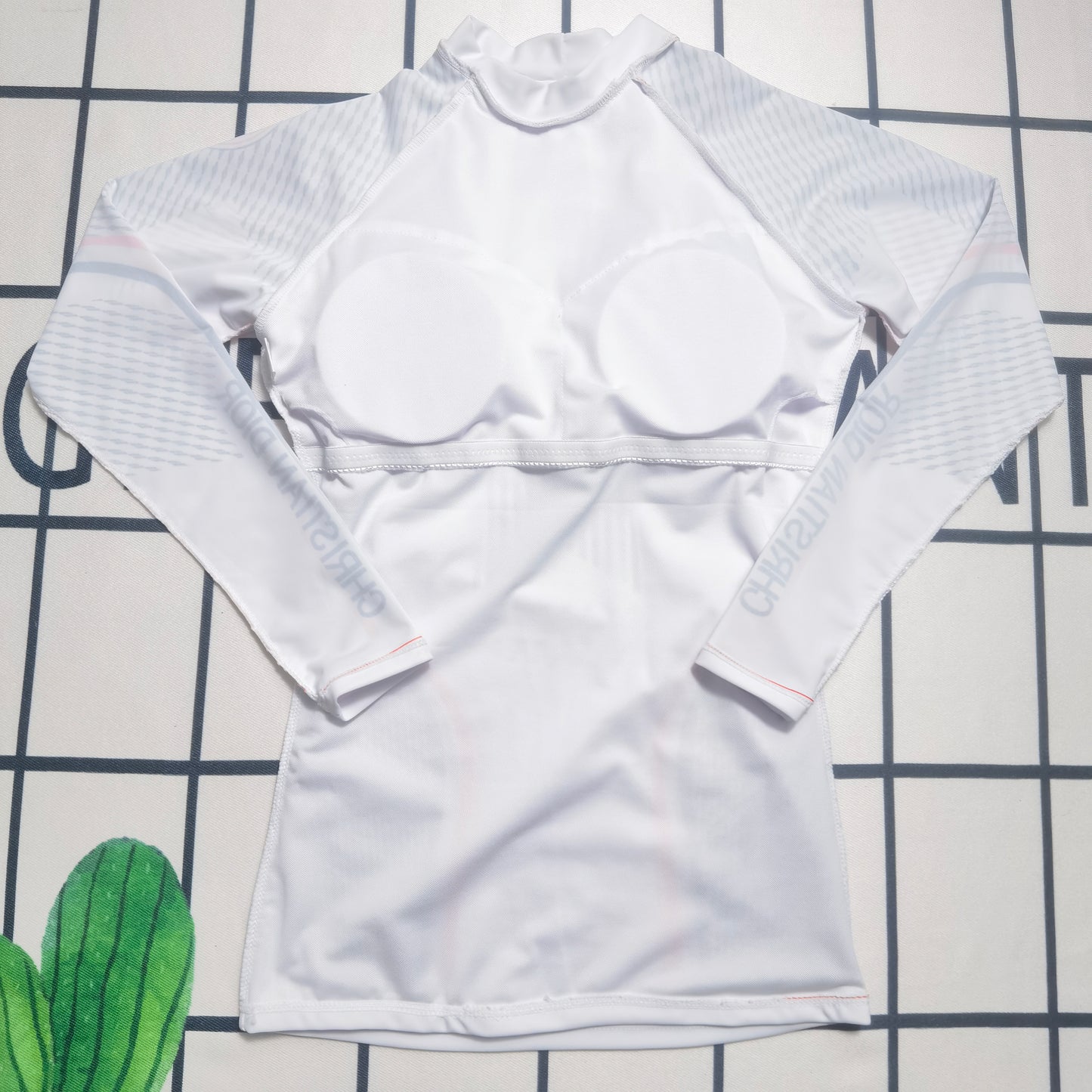 14D14YDE Stylish Long sleeve swimsuit