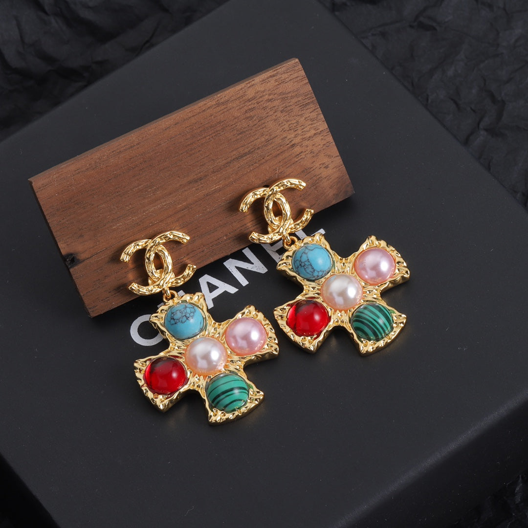 1NC204EDE Stylish Earrings