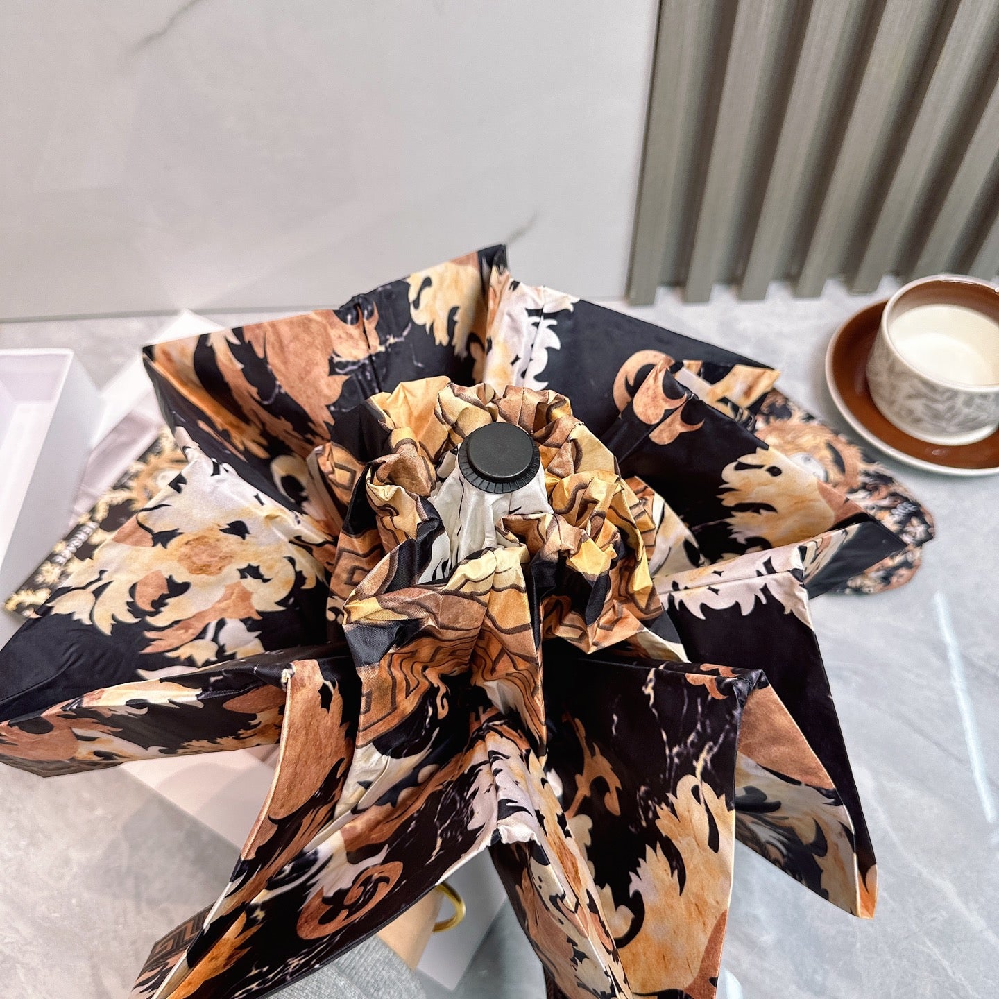15RV102SDE Stylish UV resistant umbrella