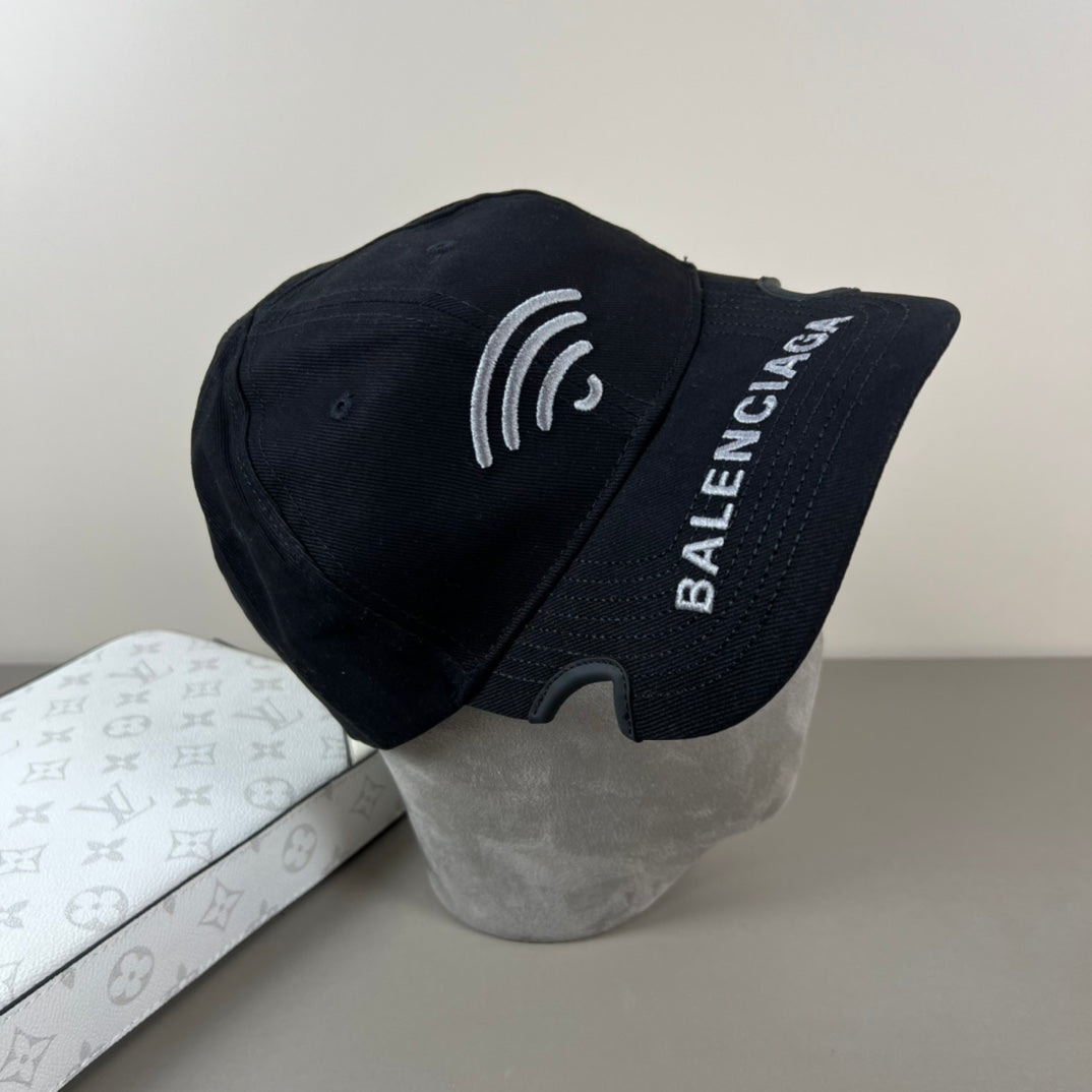 125ZJ526MDE Stylish hats