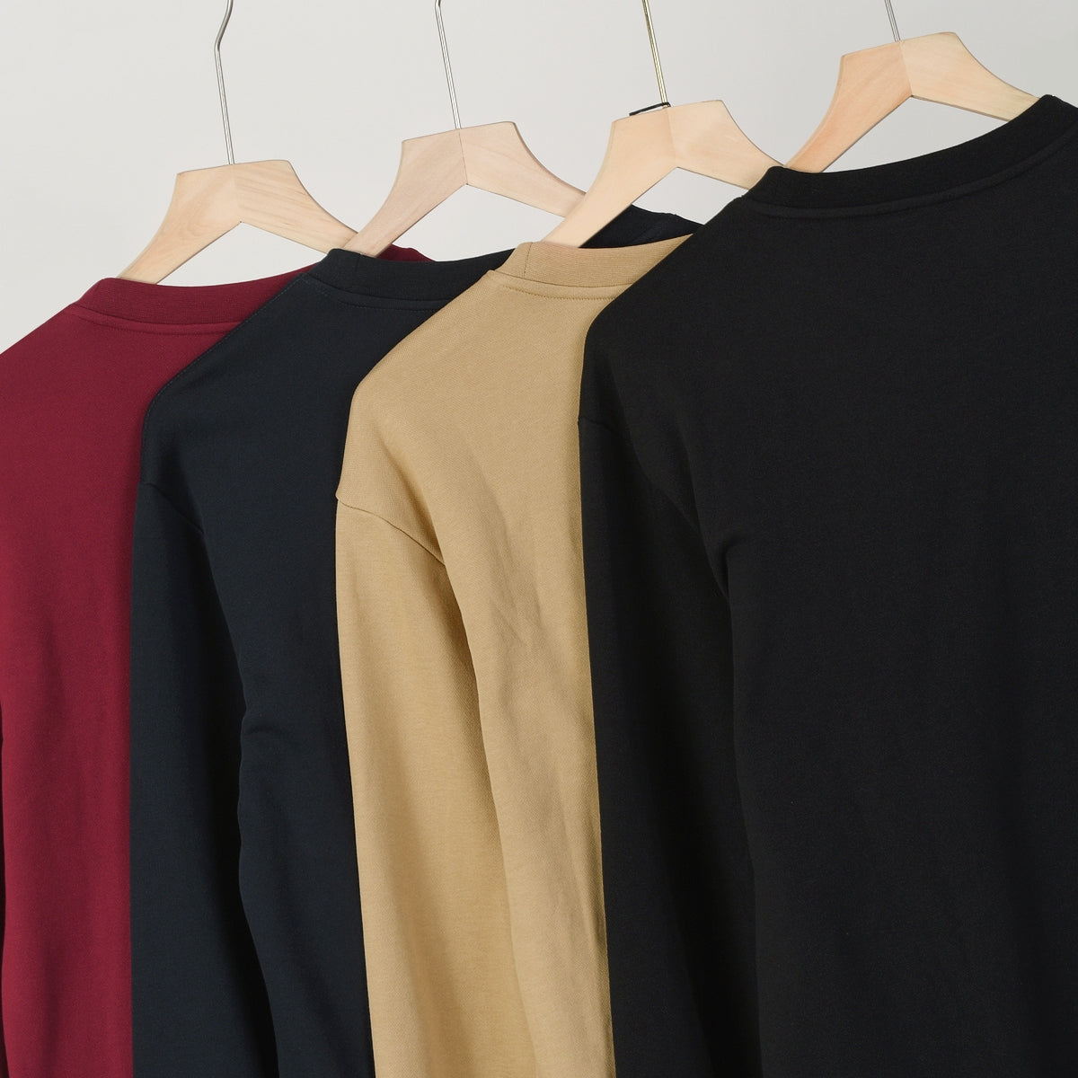 175ZA64UDE Stylish Sweaters