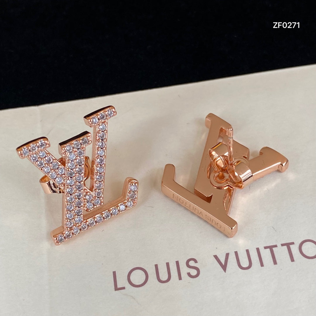 1E214EDE Stylish Earrings