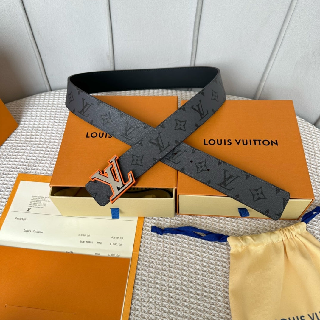 14E56PDE Stylish High quality belt With full package