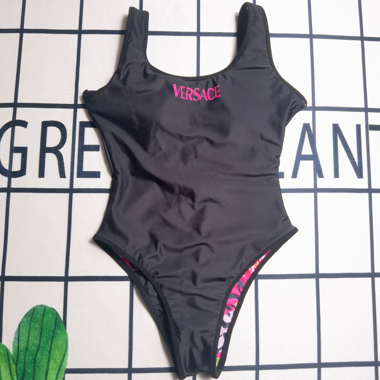 14V297YDE Stylish Bikini swimsuit