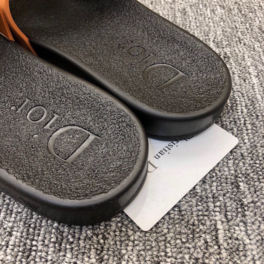54D51ZDE Stylish slippers