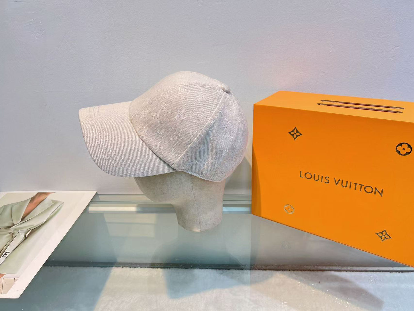 125ZE509MDE Stylish hats