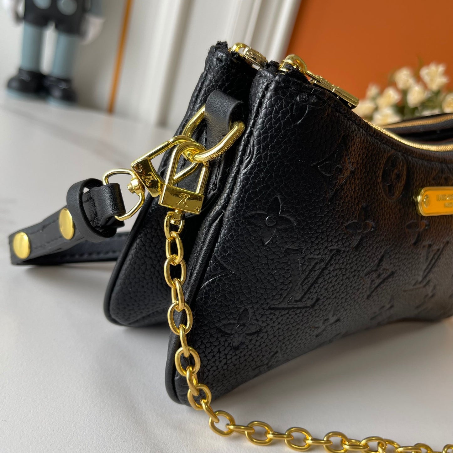 15RE30BDE Stylish bag