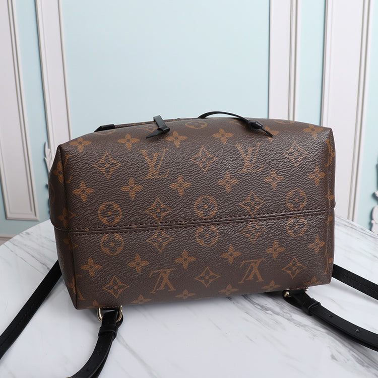 1E067BDE Stylish leather bag