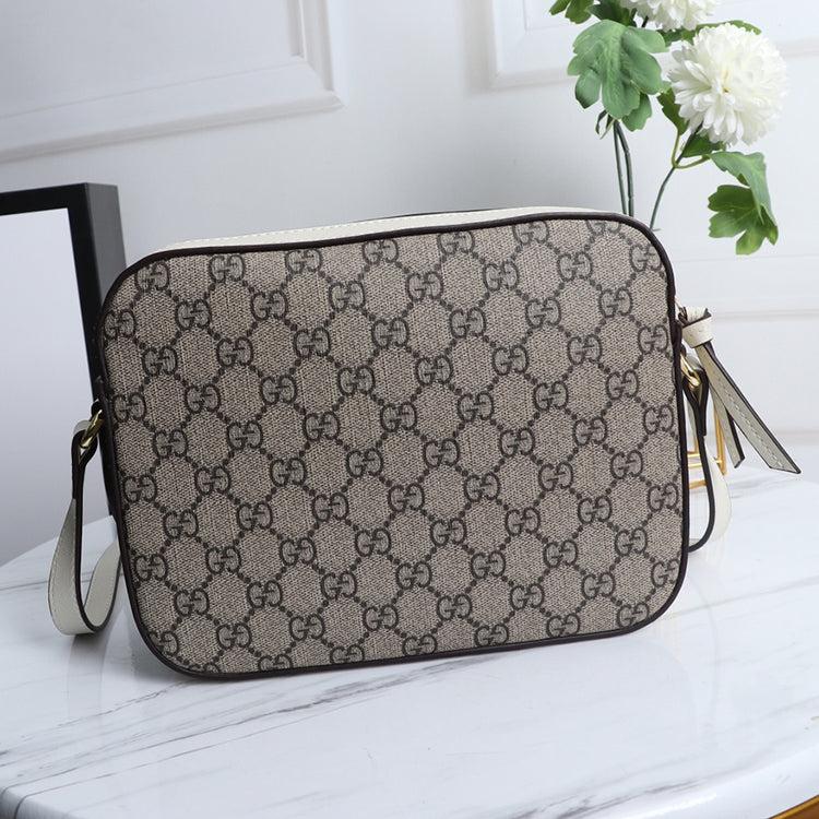 AB024BDE Stylish leather bag