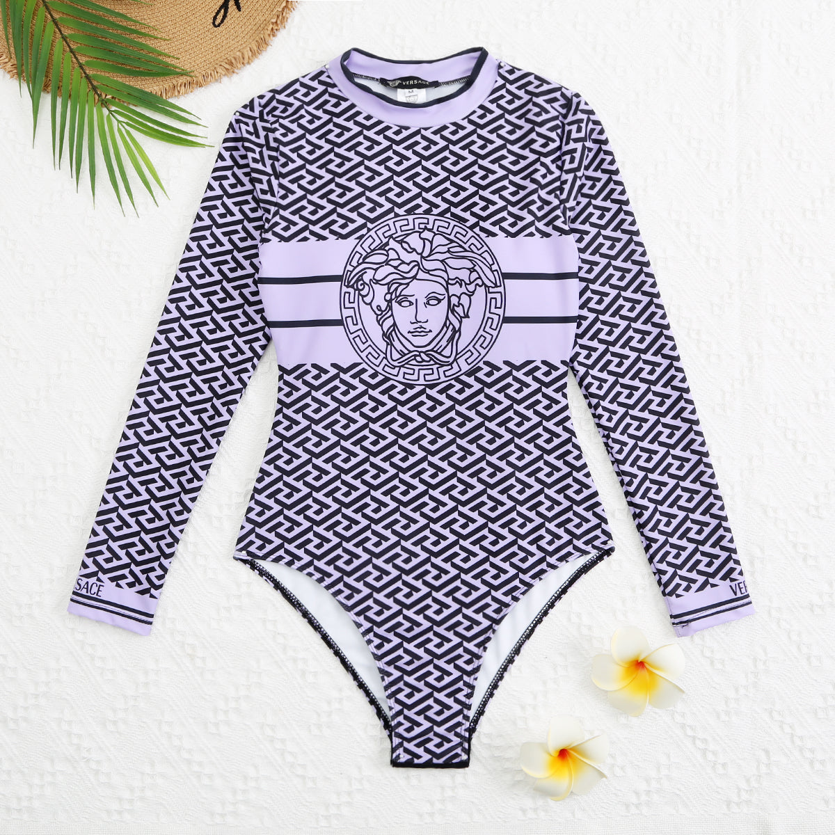 14V103YDE Stylish Long sleeve swimsuit