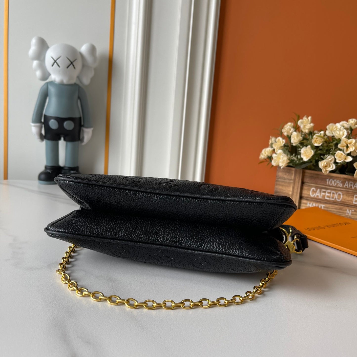 15RE30BDE Stylish bag