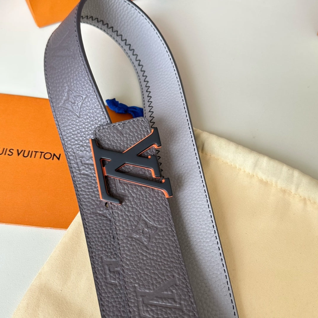 14B11PDE Stylish High quality belt With full package