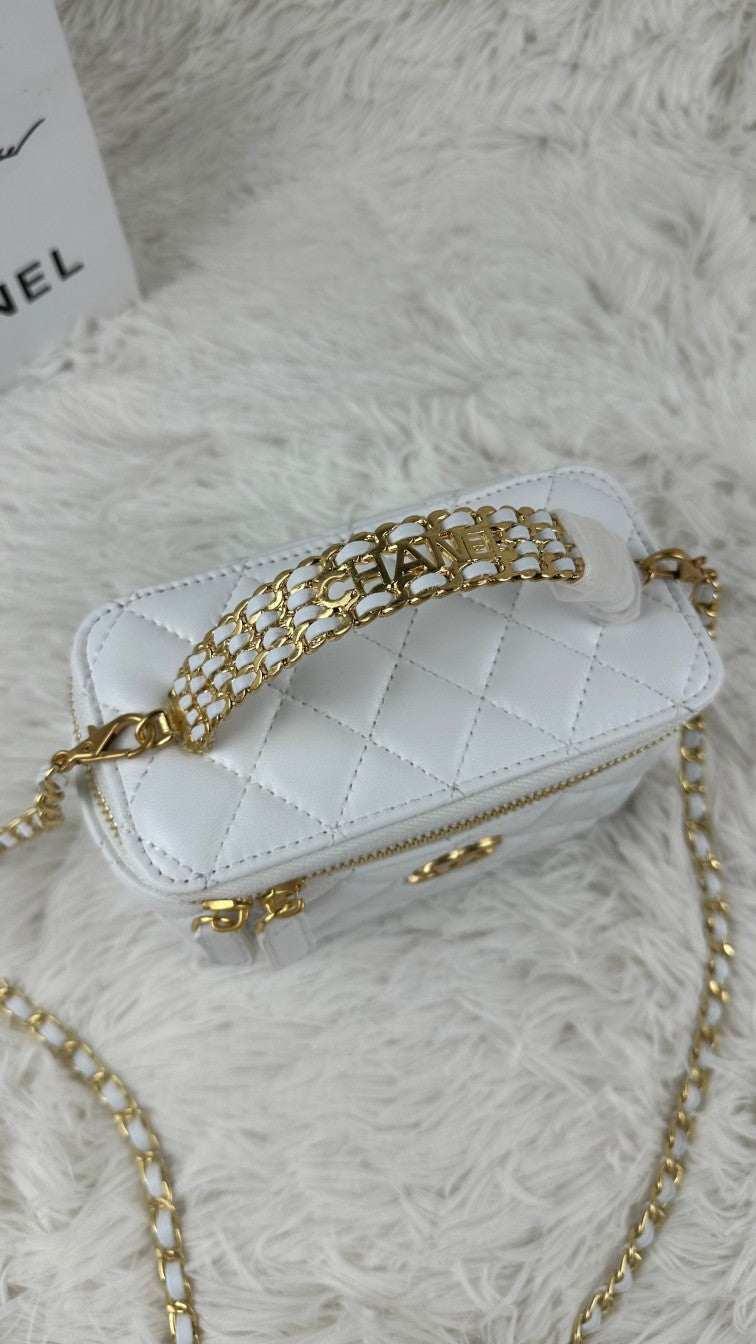 155XC26BDE Stylish leather bag