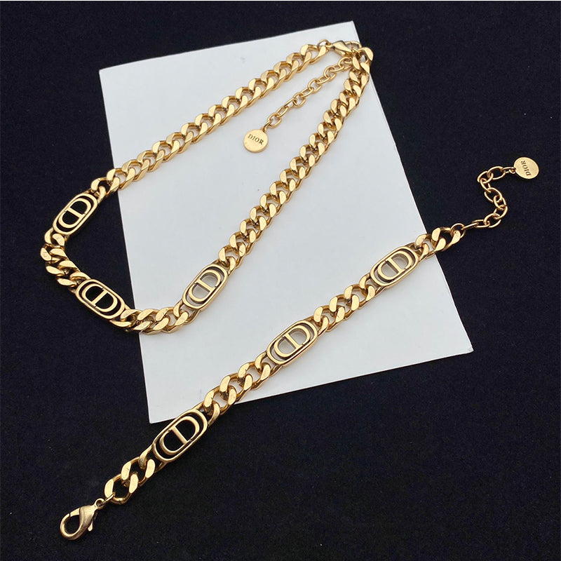 3D394XDE Stylish Bracelets