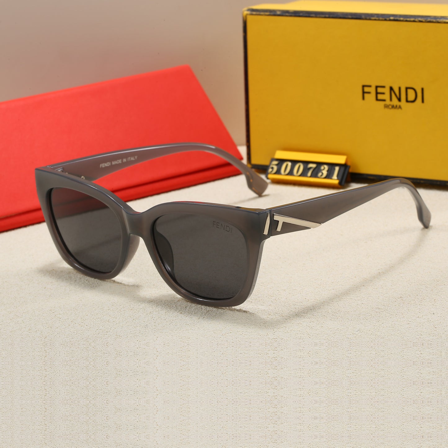 285RF26TDE Stylish Sunglasses