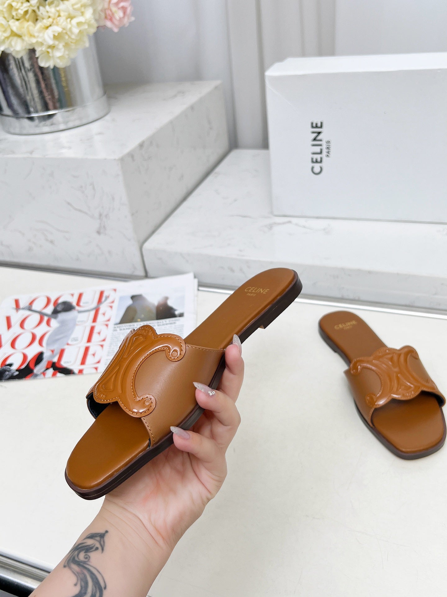 255QA52ZDE Stylish leather shoes