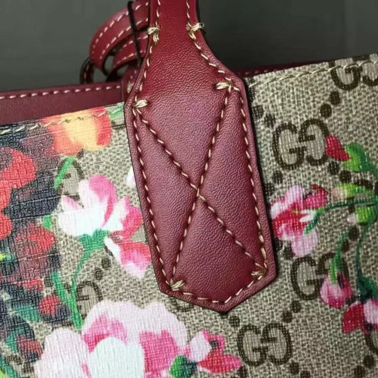 1B230BDE Stylish leather bag