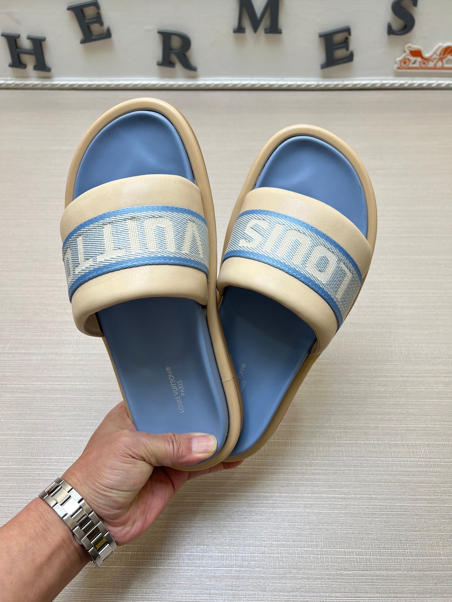 535ZE298ZDE Stylish Slippers