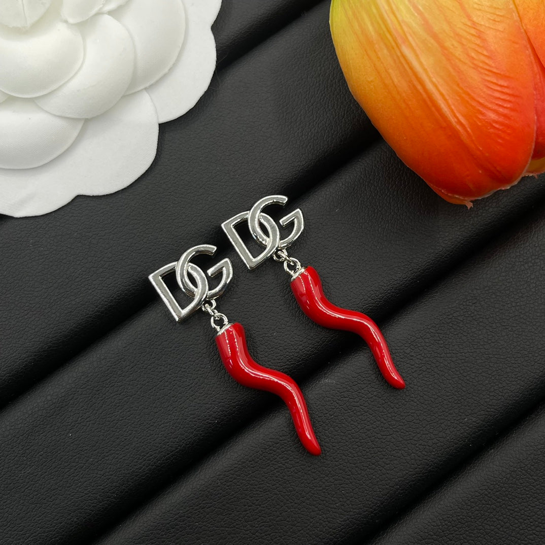 14A1046EDE Stylish Earrings