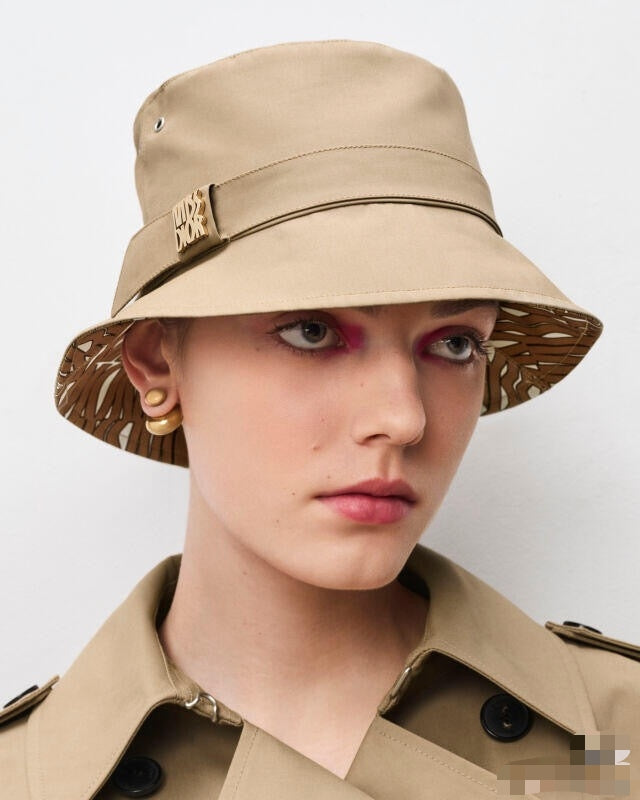 125ZD507MDE Stylish hats
