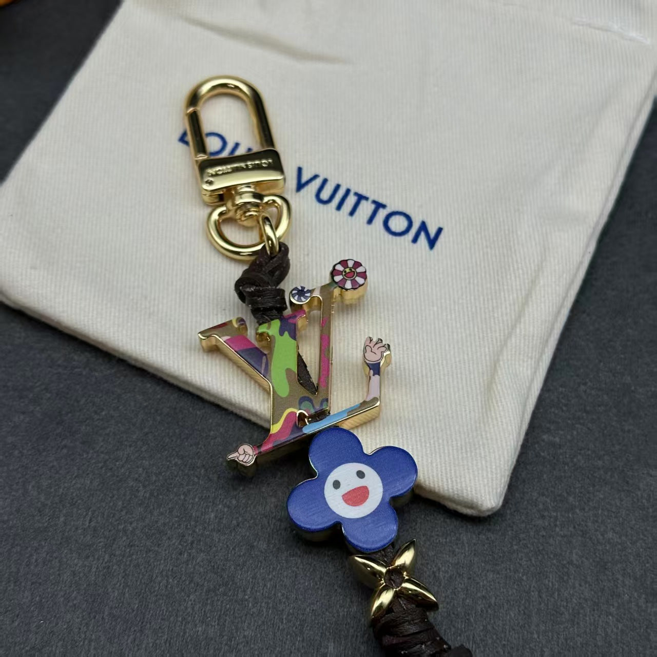 35RE15ADE Stylish bag 's charms accessories