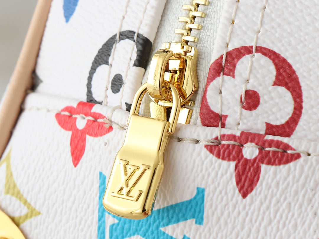 165NE101BDE Stylish leather bag