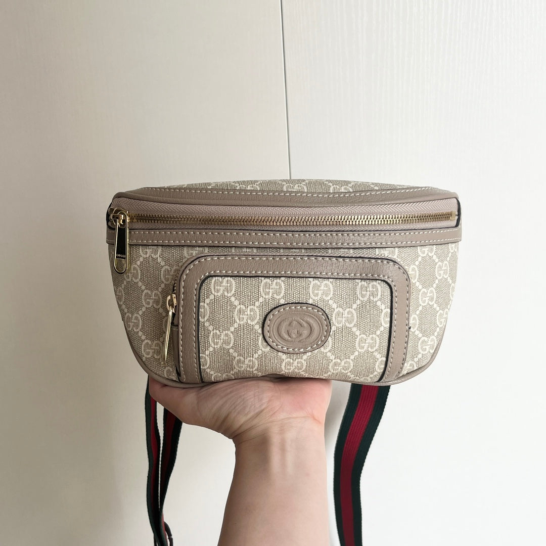 15RB42BDE Stylish leather bag